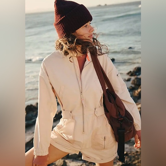 FP Movement by Free People Pants - Free People Movement Mountain Blazin' Shortsie Size Large